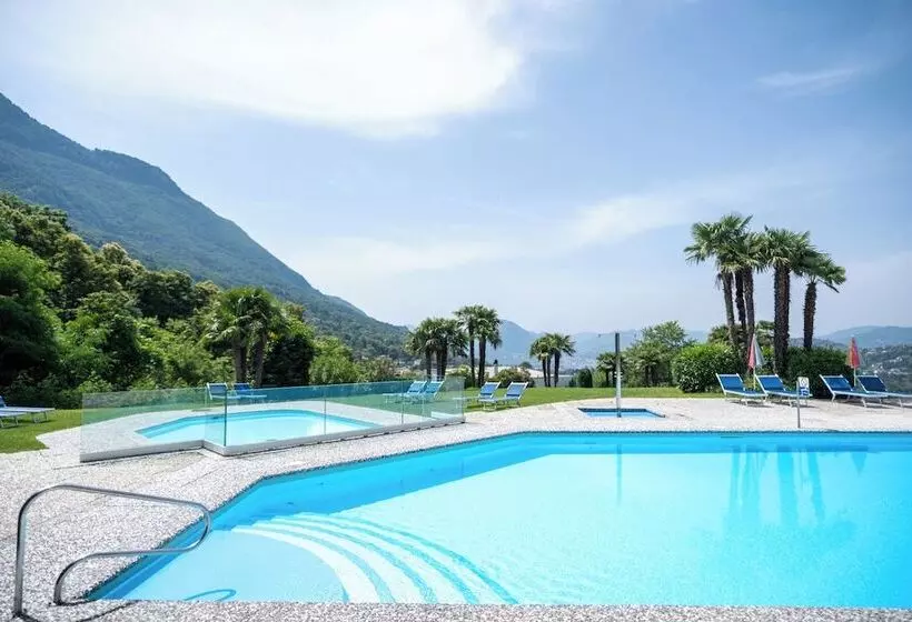 ホテル Centro Cadro Panoramica