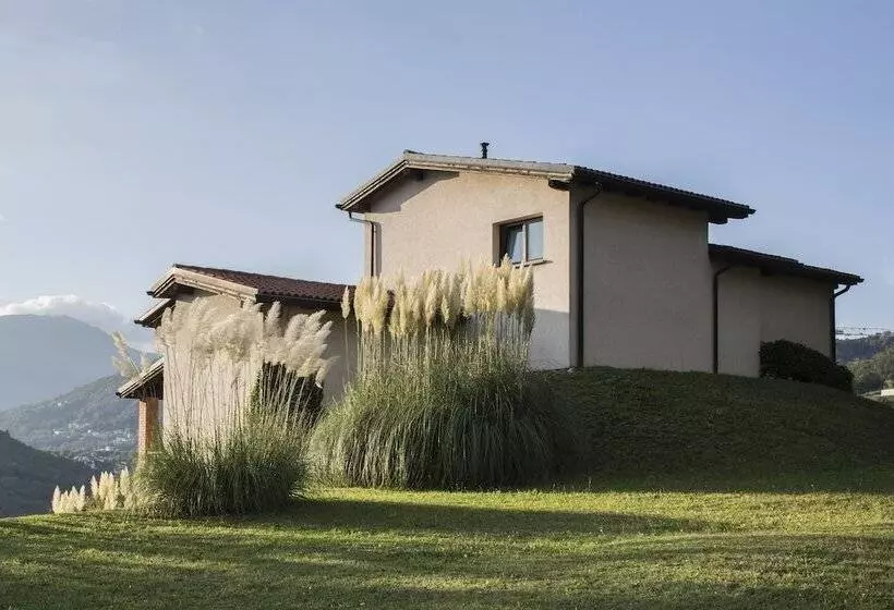 ホテル Centro Cadro Panoramica