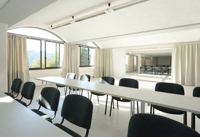 בית מלון כפרי Centro Cadro Panoramica