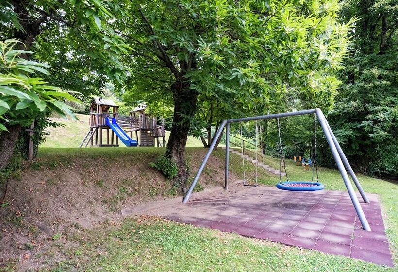 בית מלון כפרי Centro Cadro Panoramica