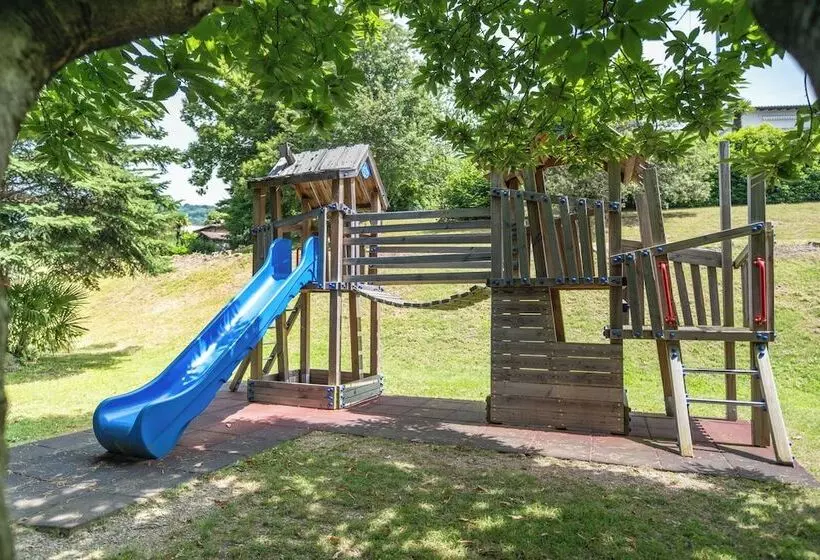 ホテル Centro Cadro Panoramica