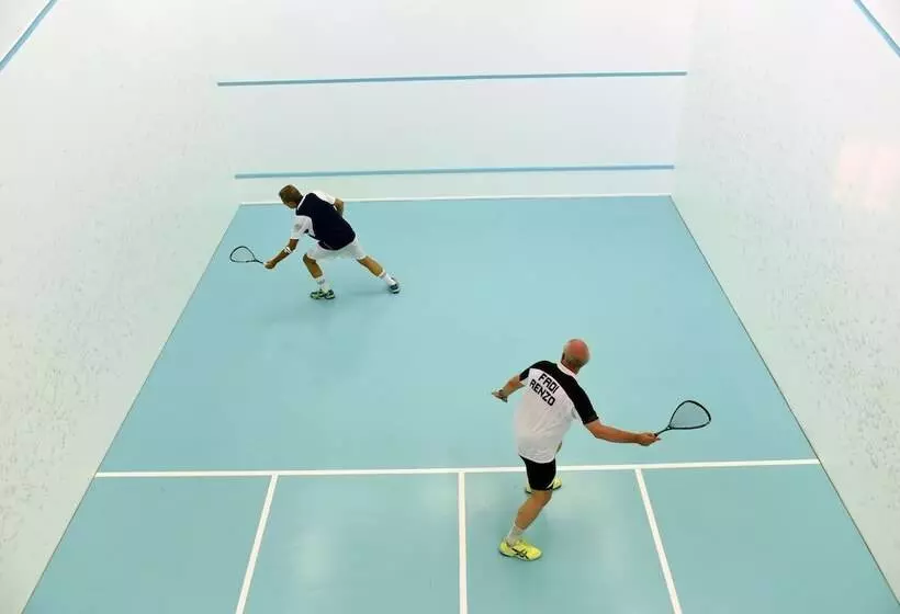 ホテル Centro Cadro Panoramica