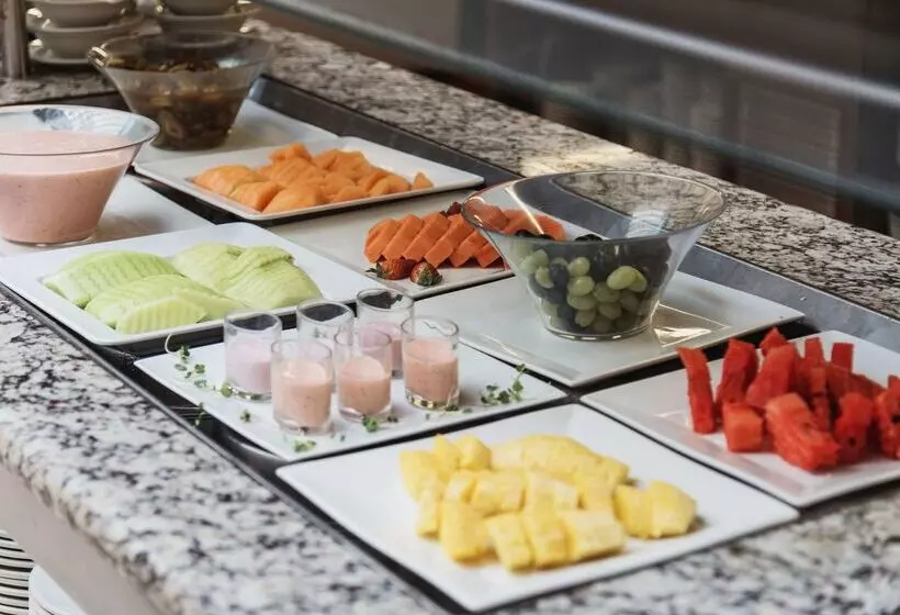 ホテル Clarion Suites Guatemala