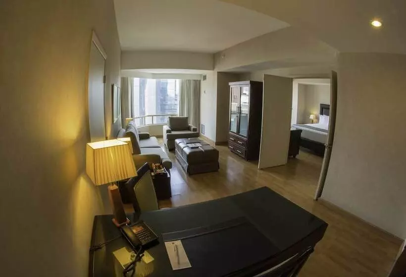 ホテル Clarion Suites Guatemala
