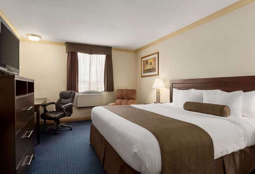 فندق Days Inn & Suites By Wyndham Sault Ste. Marie On