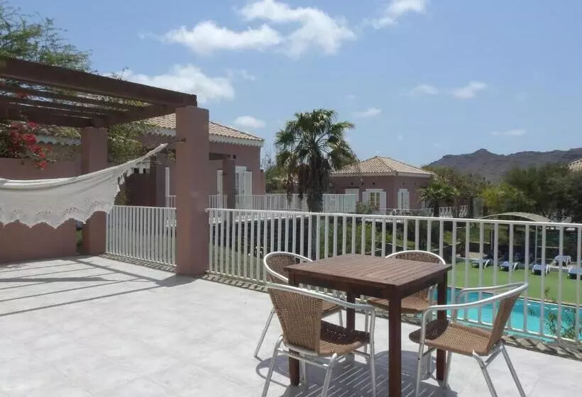 Flag Hotel Foya Branca