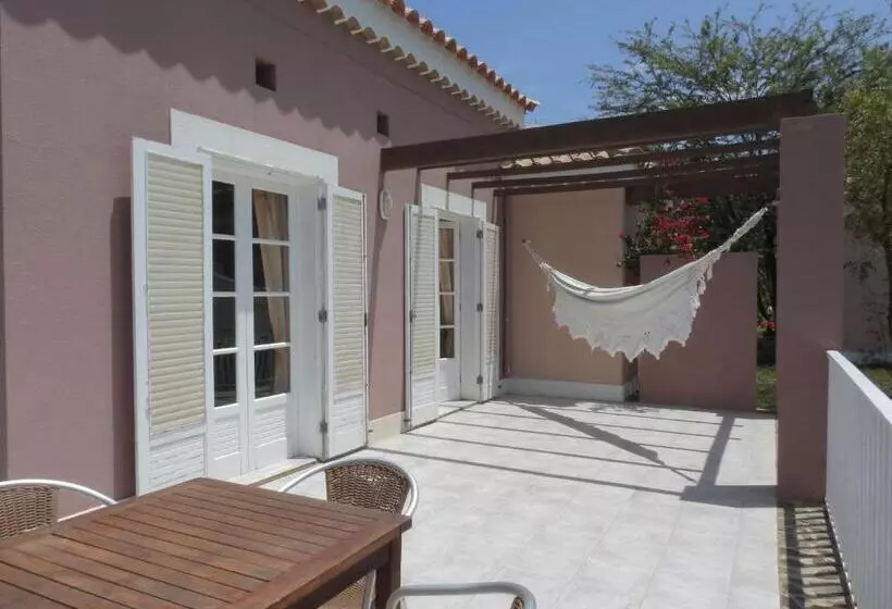 Flag Hotel Foya Branca