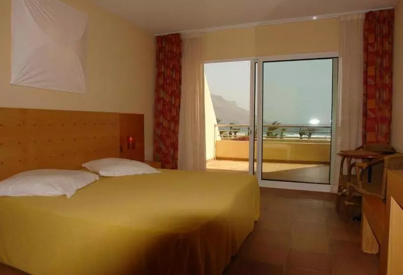 Flag Hotel Foya Branca