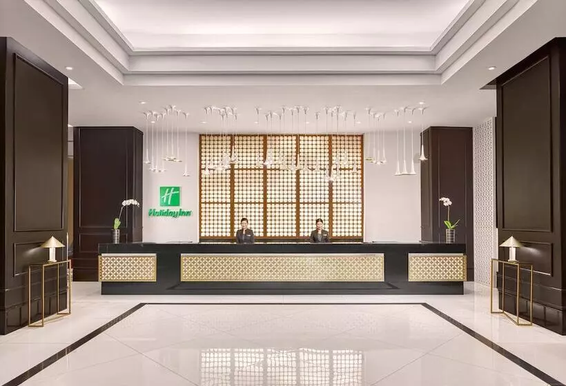 Отель Holiday Inn & Suites Manila Galleria, An Ihg