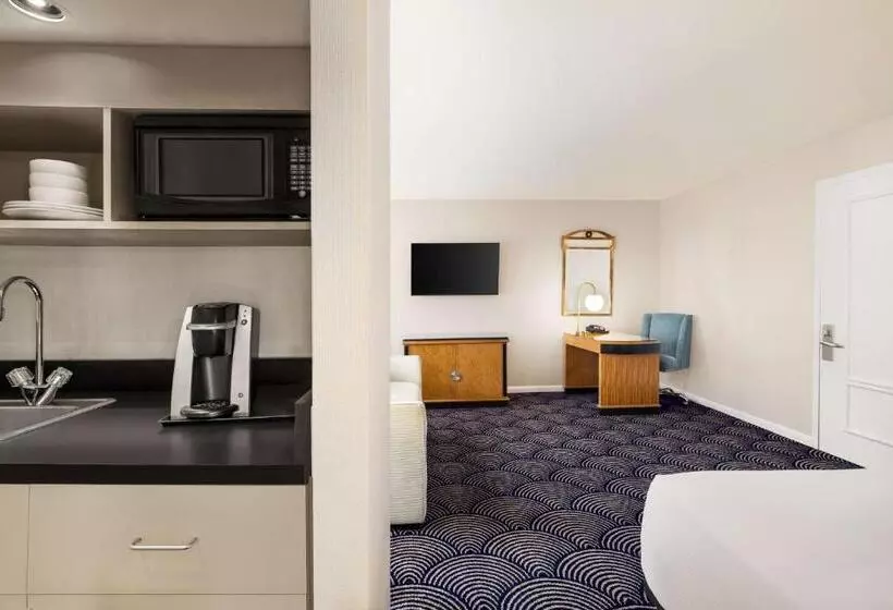 ホテル Inn At Great Neck