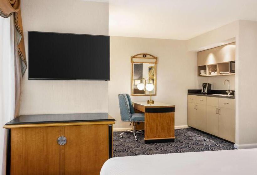 호텔 Inn At Great Neck