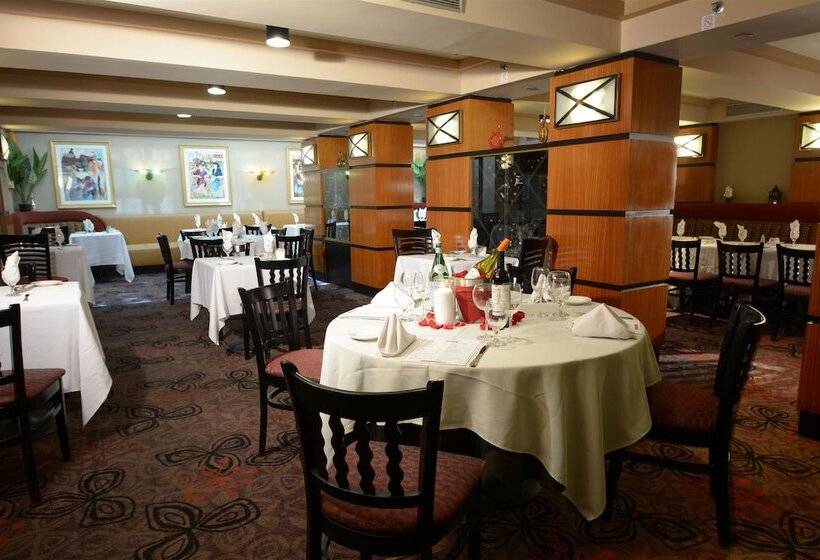 호텔 Inn At Great Neck