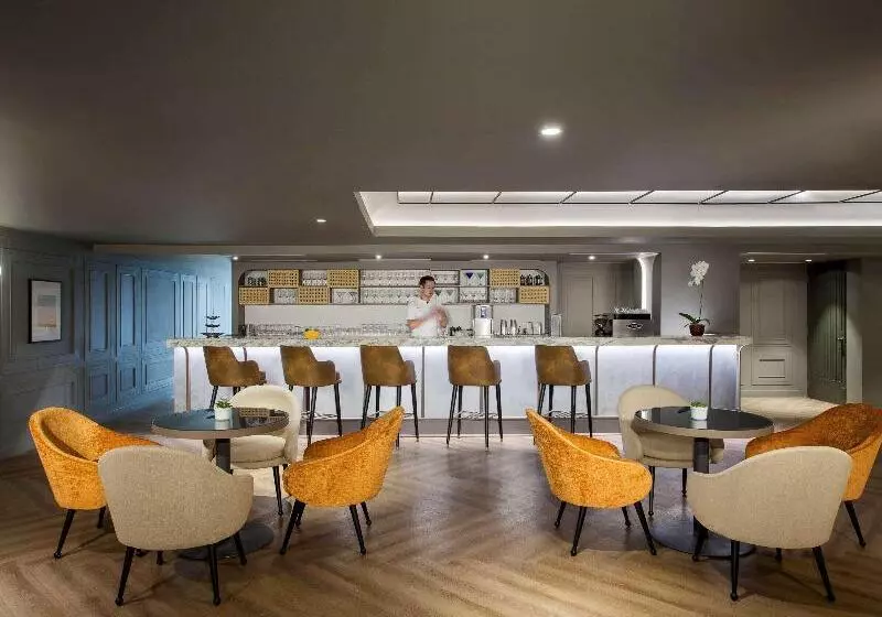 هتل Mercure Jakarta Batavia