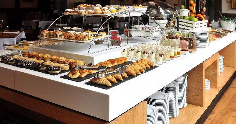 酒店 NH Collection Plaza Santiago