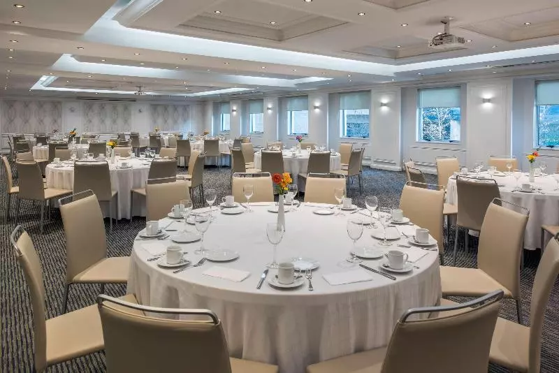 酒店 NH Collection Plaza Santiago