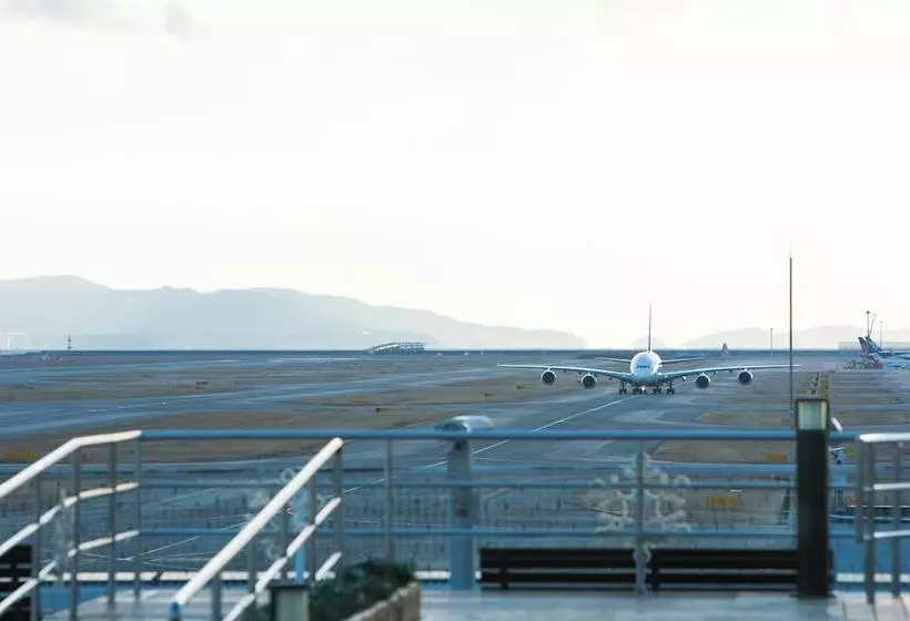 هتل Nikko Kansai Airport   3 Mins Walk To The Airport