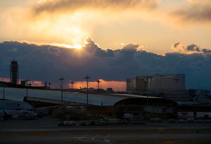 בית מלון כפרי Nikko Kansai Airport   3 Mins Walk To The Airport