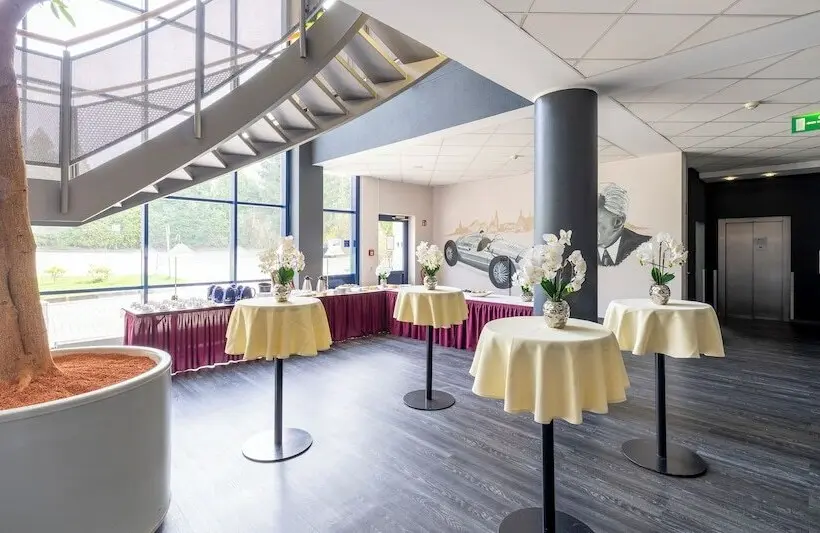 Hotelli Plaza Inn Zwickau