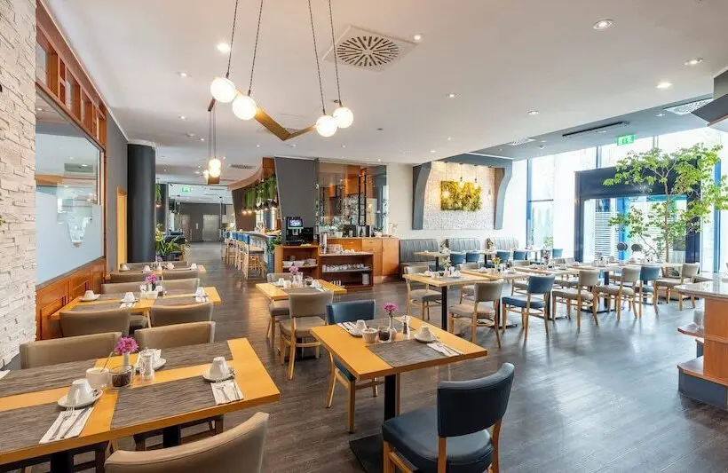 Hotelli Plaza Inn Zwickau
