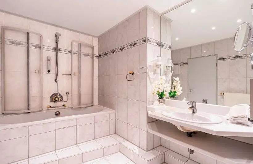 Hotelli Plaza Inn Zwickau