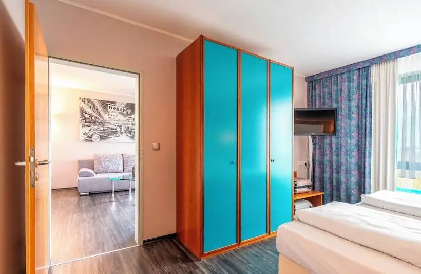 Hotelli Plaza Inn Zwickau