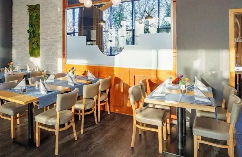 Hotelli Plaza Inn Zwickau
