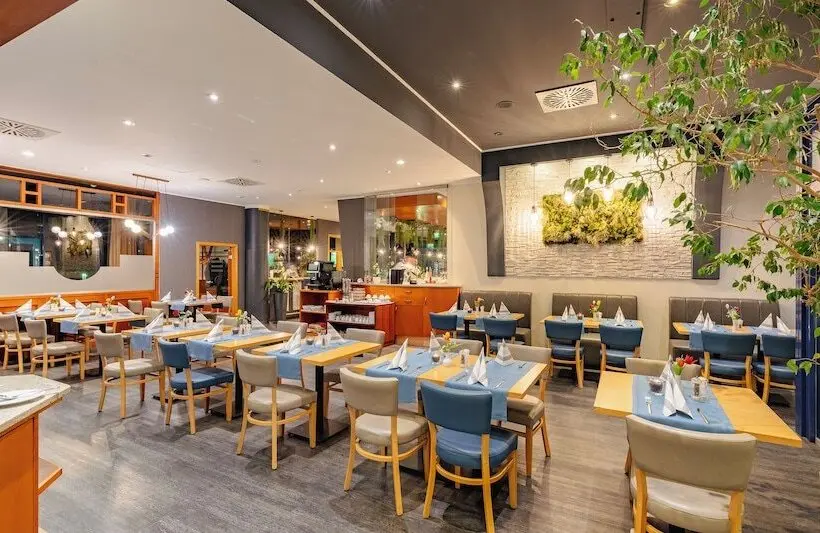 Hotelli Plaza Inn Zwickau
