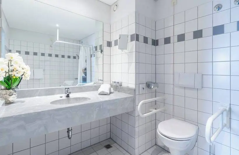 Hotelli Plaza Inn Zwickau