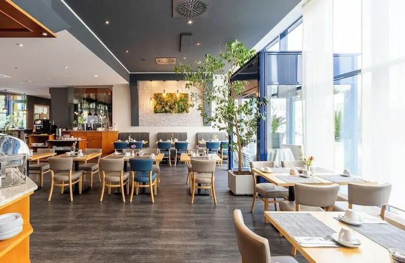 Hotelli Plaza Inn Zwickau