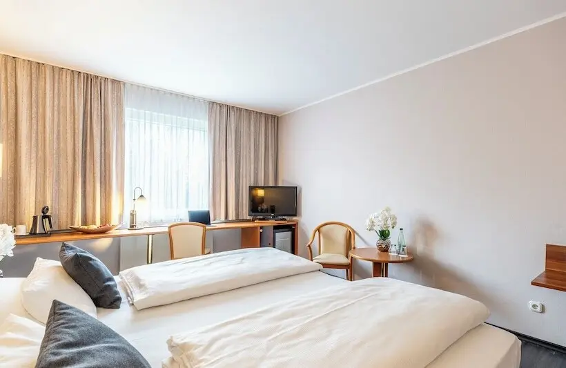Hotelli Plaza Inn Zwickau