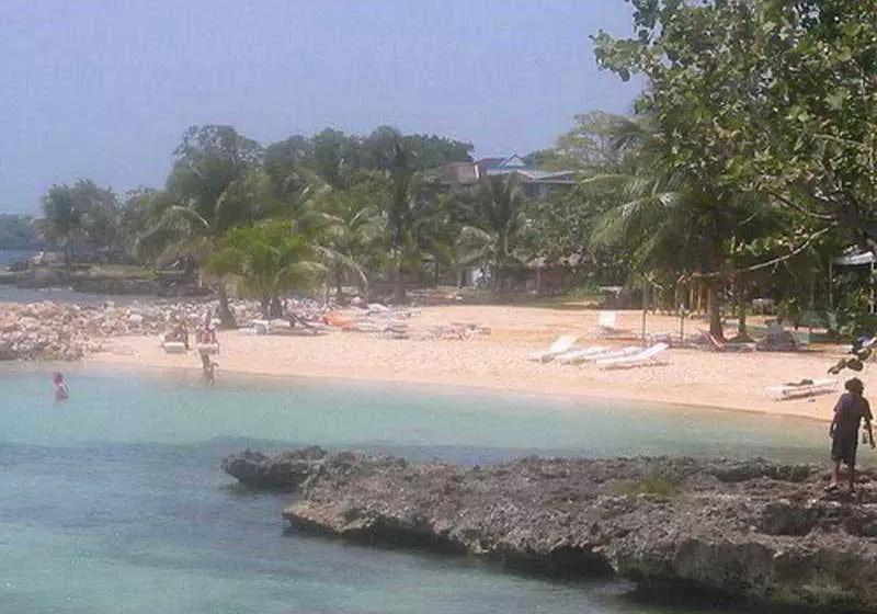 هتل Point Village Studio