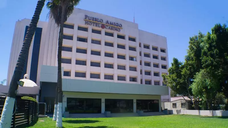 Pueblo Amigo Hotel Plaza Y Casino