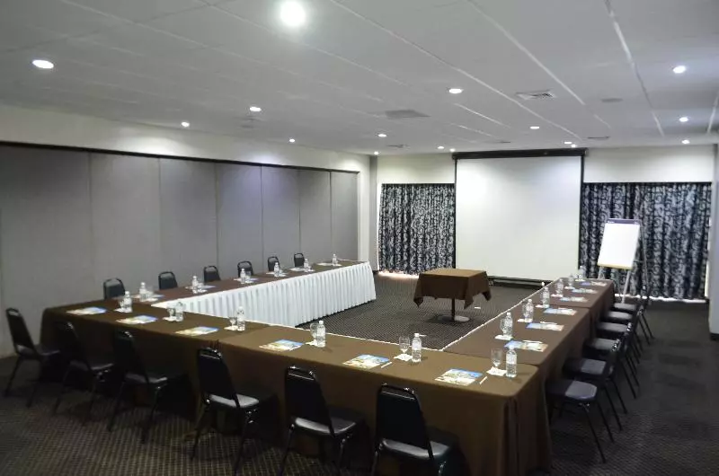 Pueblo Amigo Hotel Plaza Y Casino