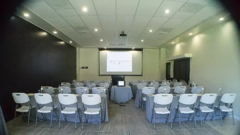 Pueblo Amigo Hotel Plaza Y Casino