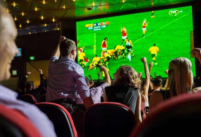 Pullman Reef Hotel Casino