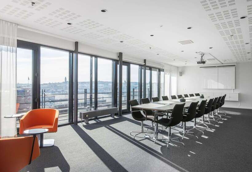 Quality Hotel 11 & Eriksbergshallen