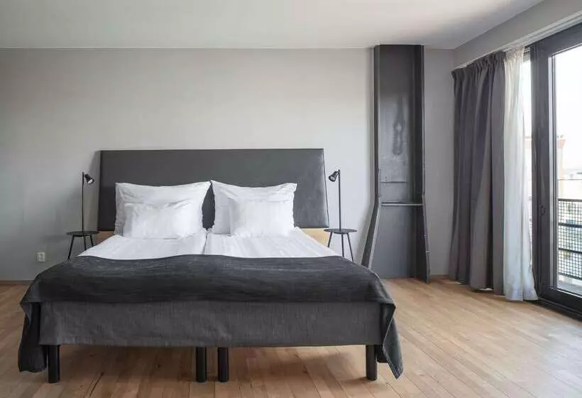 Quality Hotel 11 & Eriksbergshallen