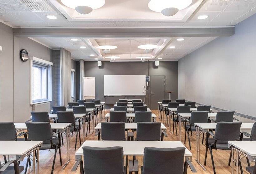 Quality Hotel 11 & Eriksbergshallen