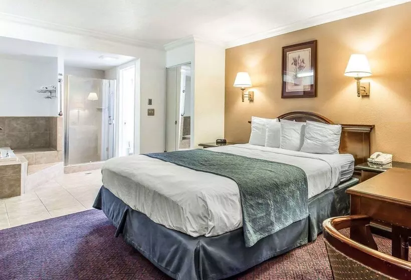 בית מלון כפרי Quality Inn Hemet  San Jacinto