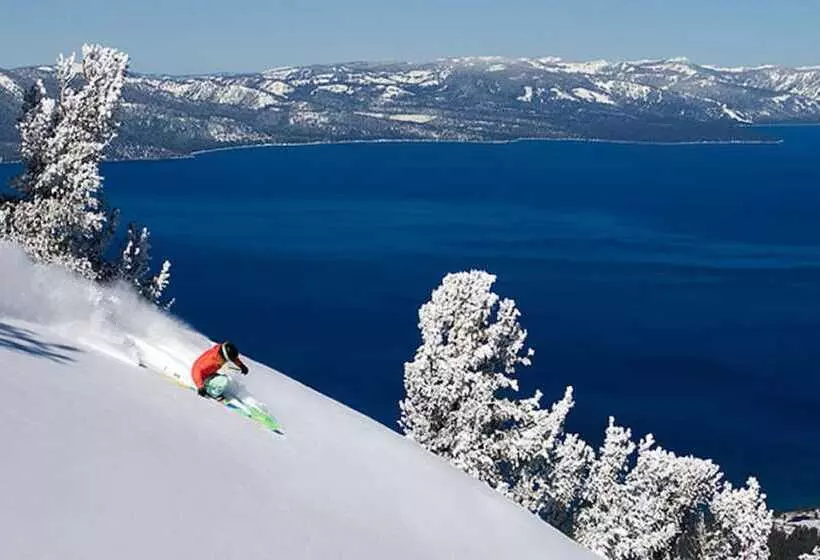 Отель Secrets Inn Lake Tahoe