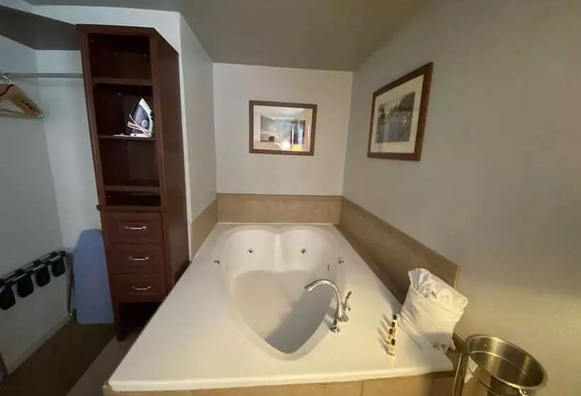 Отель Secrets Inn Lake Tahoe