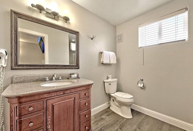 فندق Secrets Inn Lake Tahoe