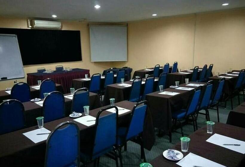 酒店 Seri Malaysia Temerloh