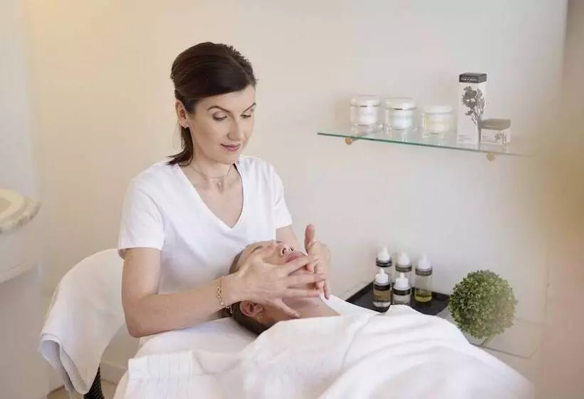 ホテル Spa Resort Geinberg