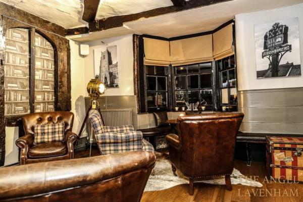 בית מלון כפרי The Angel