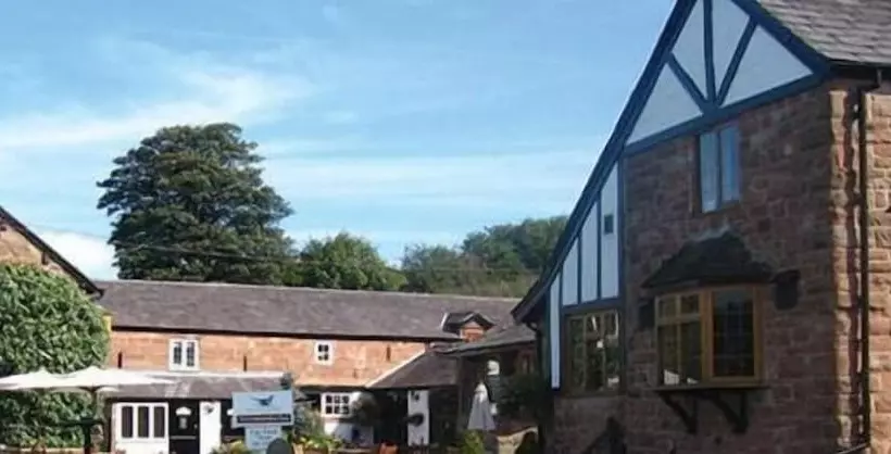 Hotel The Pheasant Inn