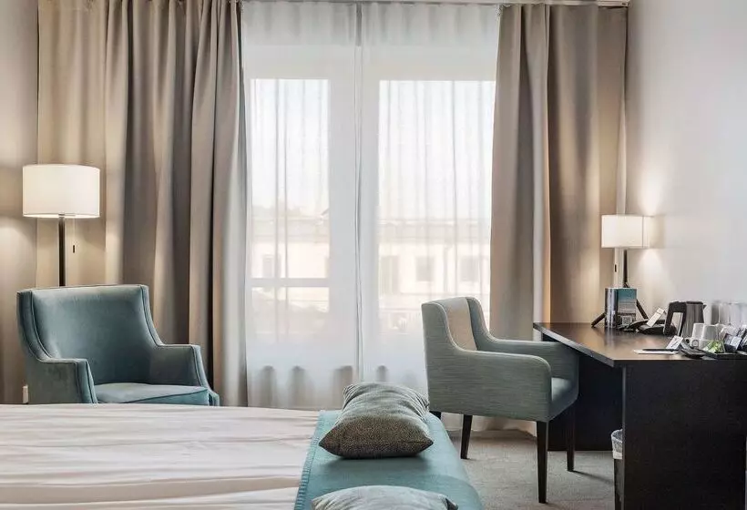 Best Western Plus Hotel Plaza