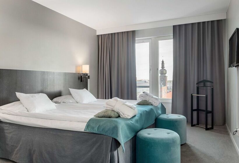 Best Western Plus Hotel Plaza