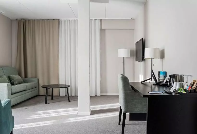 Best Western Plus Hotel Plaza