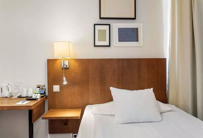 Best Western Plus Hotel Plaza